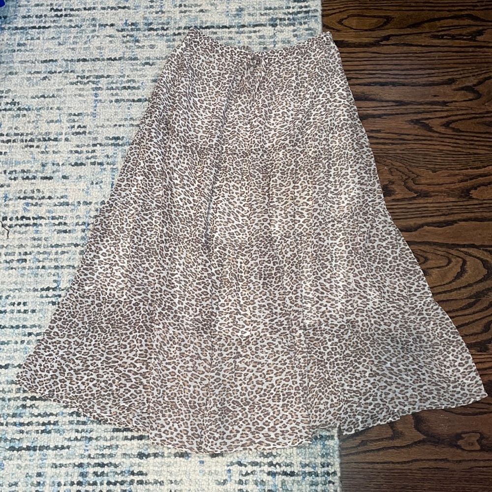 Cheetah print ruffled midi skirt